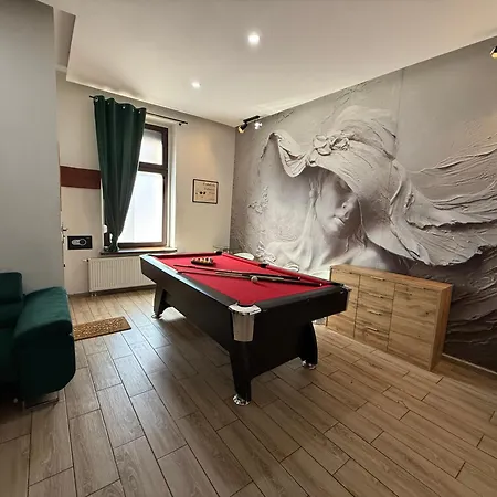 Premium Pretty Woman Self Check-in 24h - Chorzow Katowice