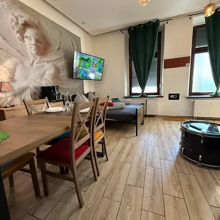 아파트호텔 Pretty Woman Meldunek Samodzielny 24h - Chorzow Katowice