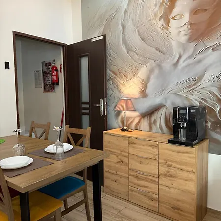 Pretty Woman Meldunek Samodzielny 24h - Chorzow Katowice 아파트호텔 바이톰