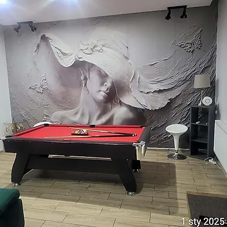 Aparthotel Pretty Woman 100 M Town Square 24h - Chorzow Katowice Bytom