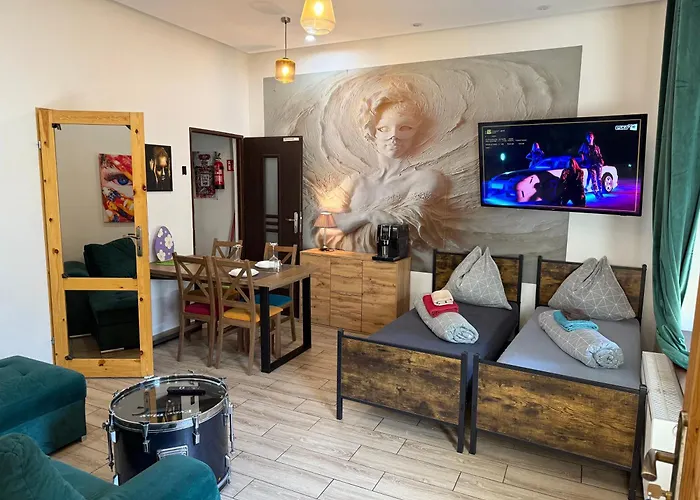 Апарт-отель Pretty Woman Meldunek Samodzielny 24h - Chorzow Katowice 3*